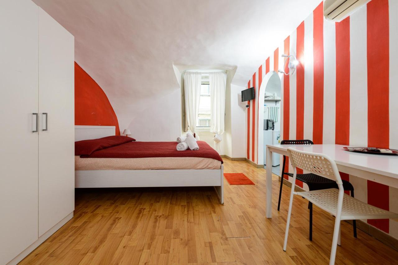 Chiaia Accommodations Napoli Exterior foto