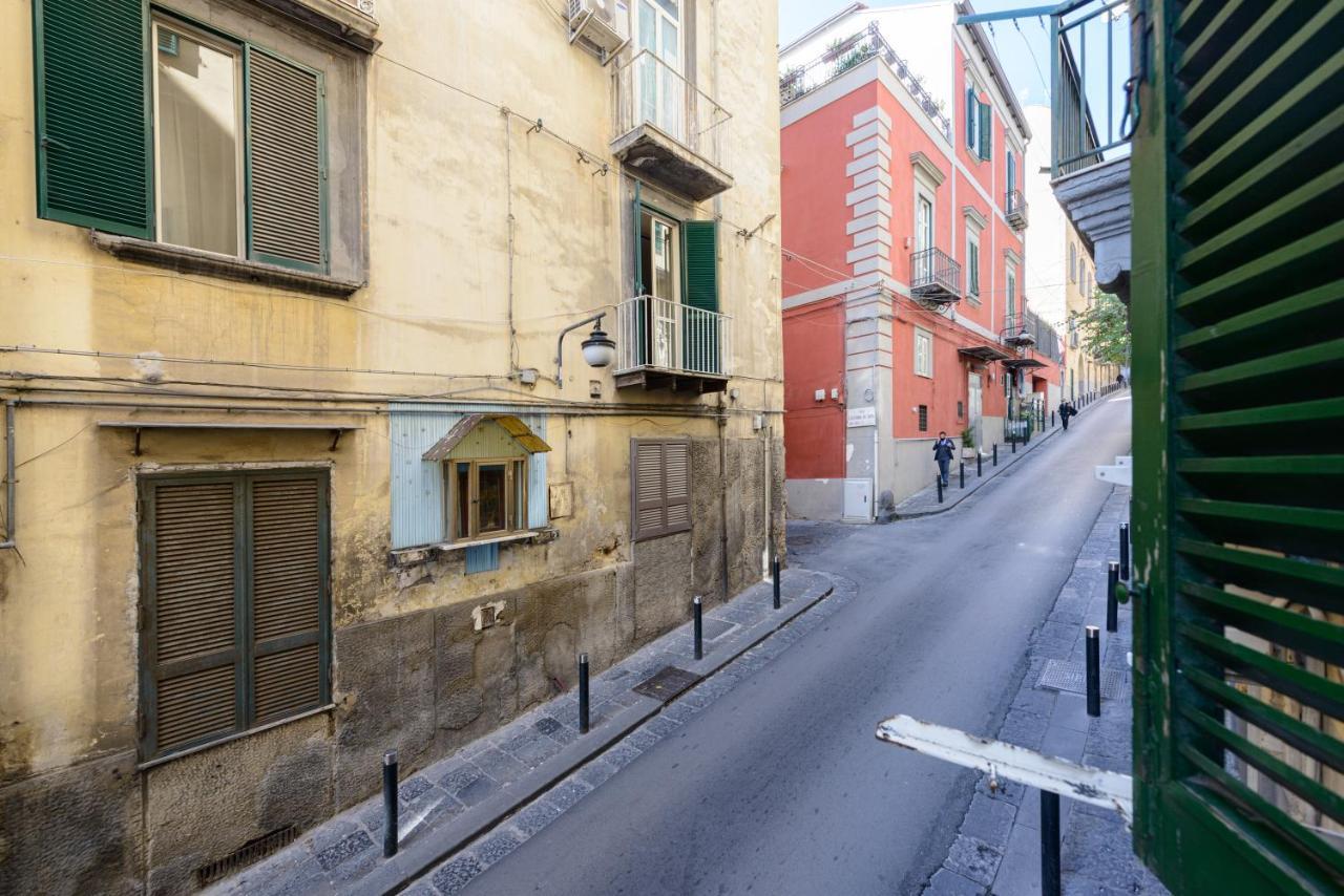 Chiaia Accommodations Napoli Exterior foto